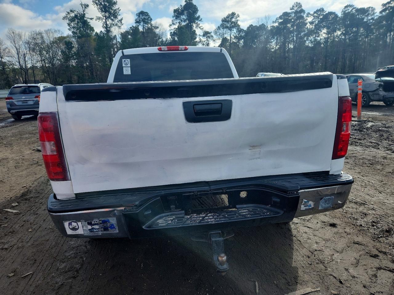 2011 Chevrolet Silverado C1500 LS