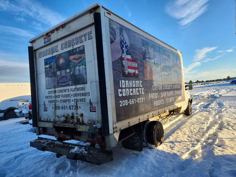 2008 Ford E350 BOX Truck