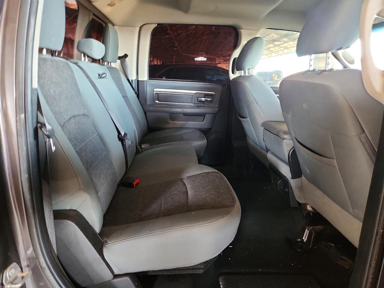 2019 Dodge Ram 1500 Classic slt