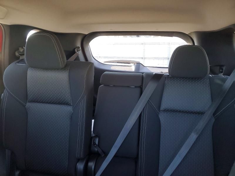 2024 Mitsubishi Outlander es