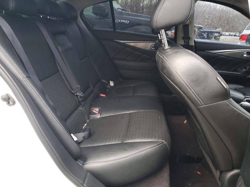 2019 Infiniti Q50 Luxe