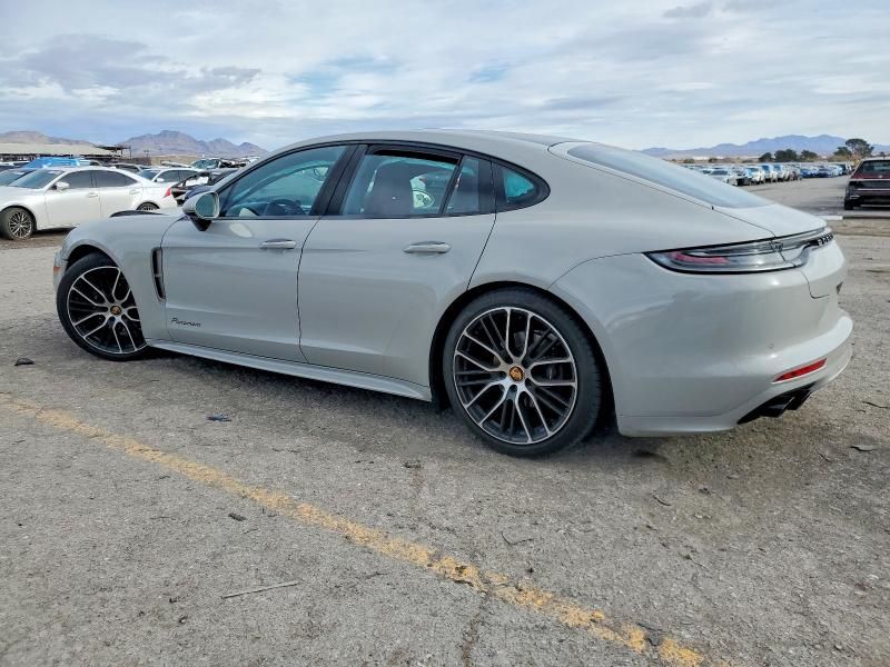 2023 Porsche Panamera Base