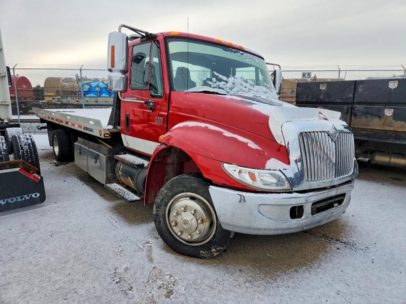 2007 International 4300 Rollback Truck