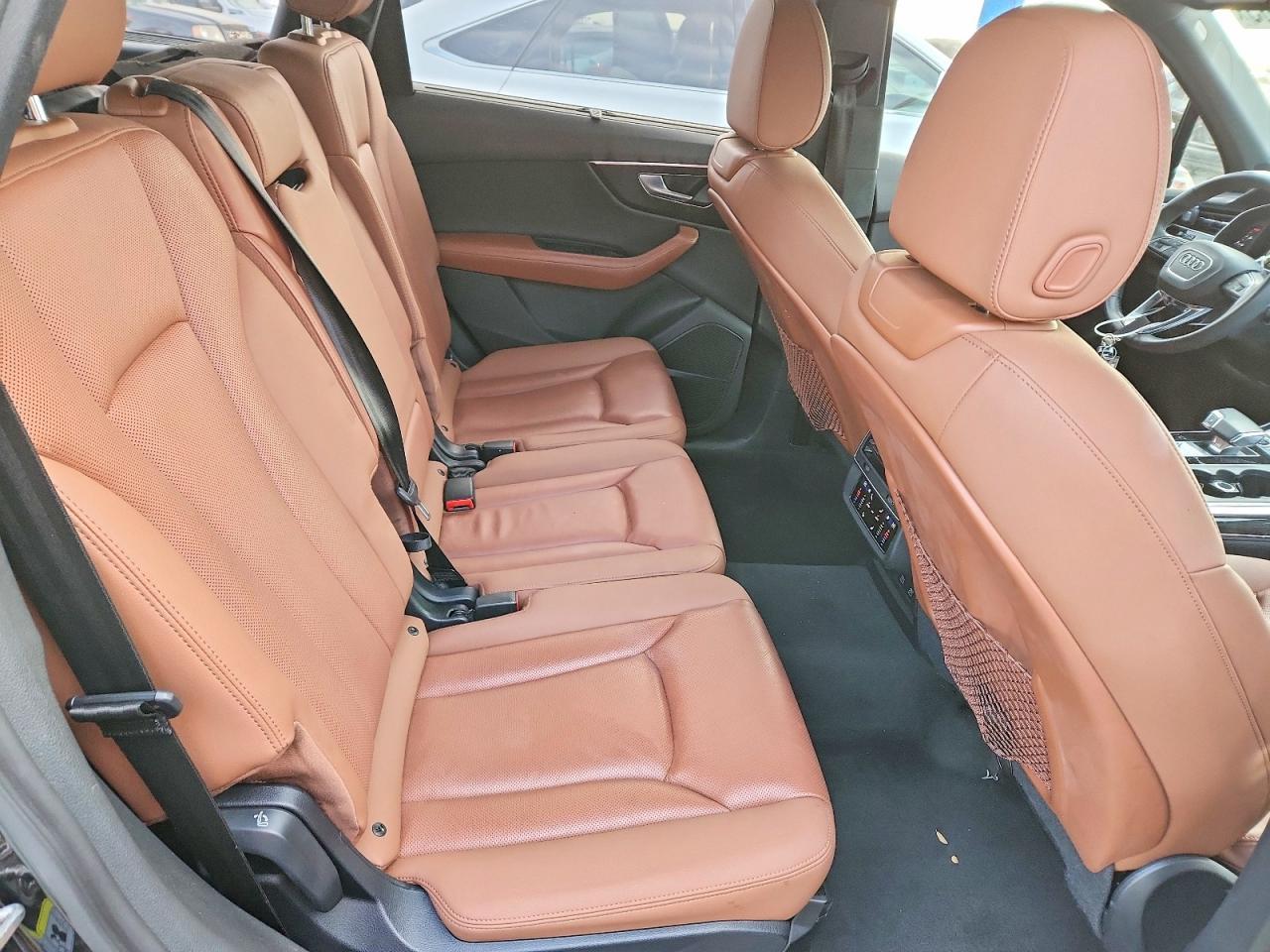 2021 Audi Q7 Prestige