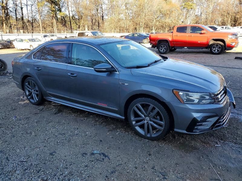 2017 Volkswagen Passat R-line