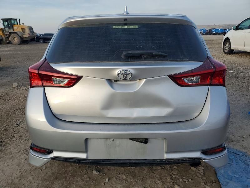 2018 Toyota Corolla im