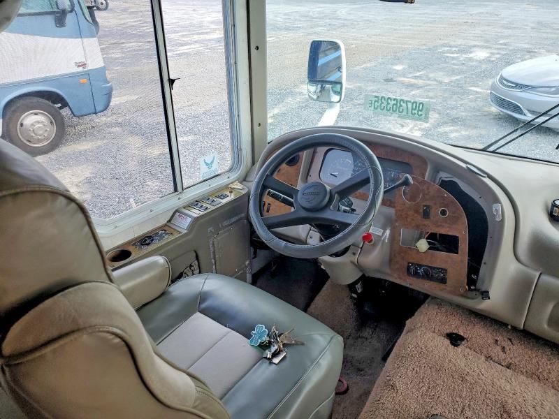 2002 Rvision 2002 Workhorse Custom Chassis Rvision