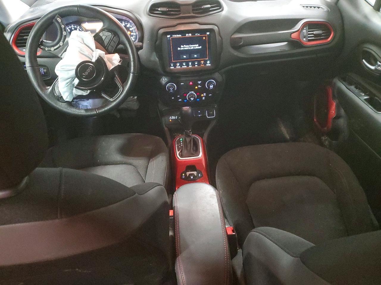 2022 Jeep Renegade Trailhawk