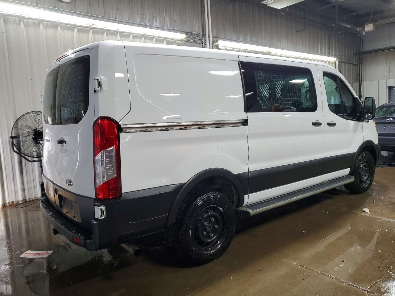 2021 Ford Transit T-250