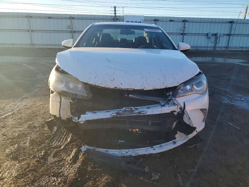 2017 Toyota Camry le