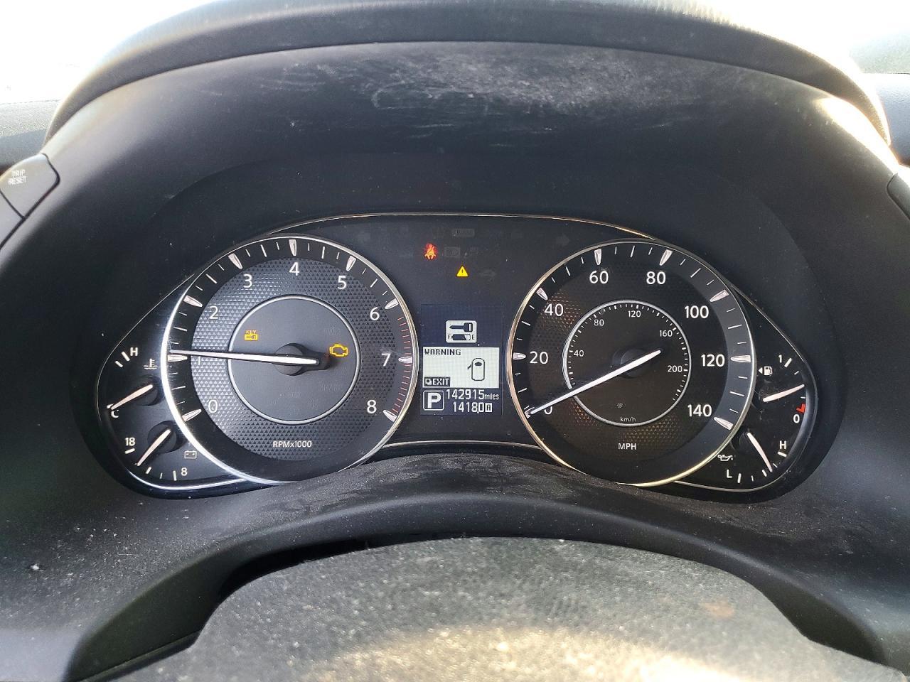 2018 Nissan Armada sv