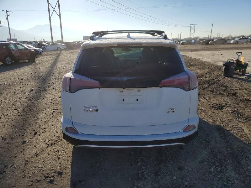 2016 Toyota Rav4 se