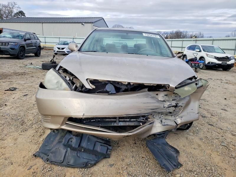 2006 Toyota Camry le