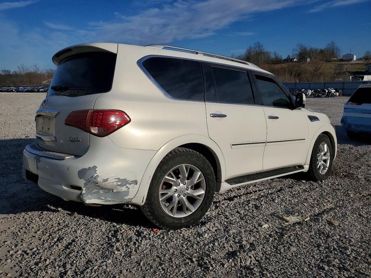 2012 Infiniti Qx56