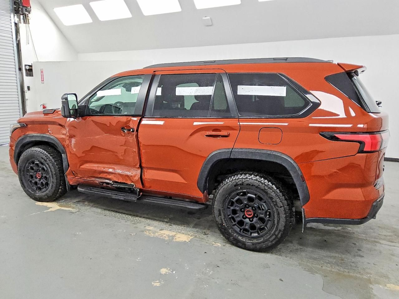 2024 Toyota Sequoia SR5