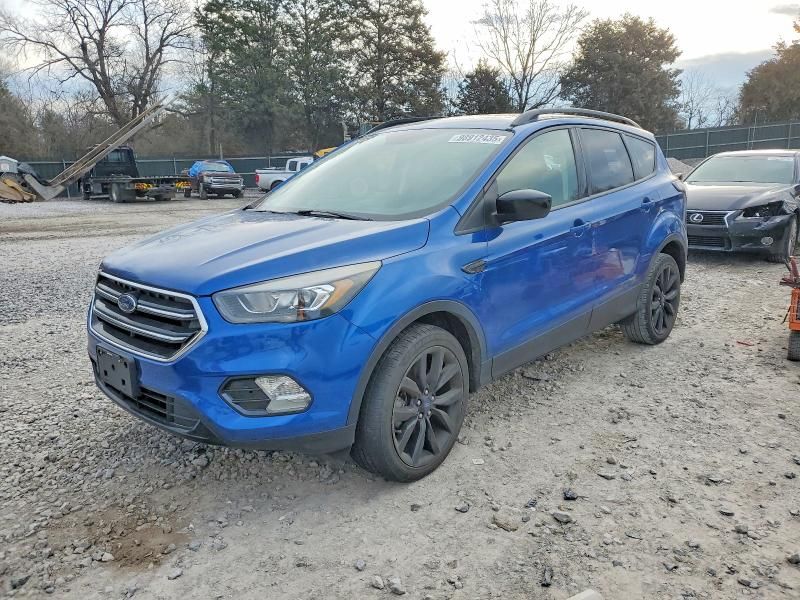 2018 Ford Escape se