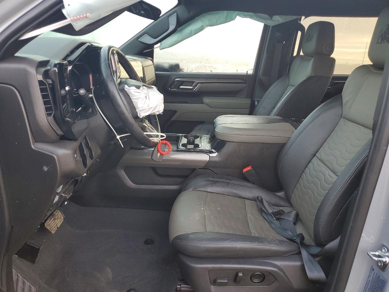 2025 Chevrolet Silverado K2500 ZR2