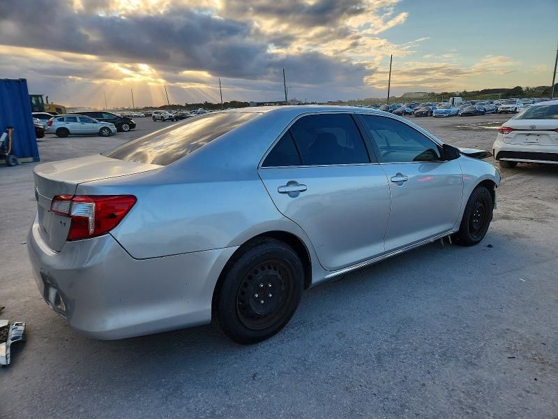 2014 Toyota Camry l