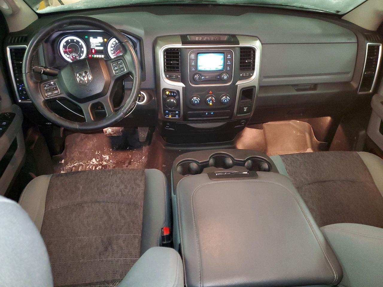 2014 Dodge RAM 1500 SLT