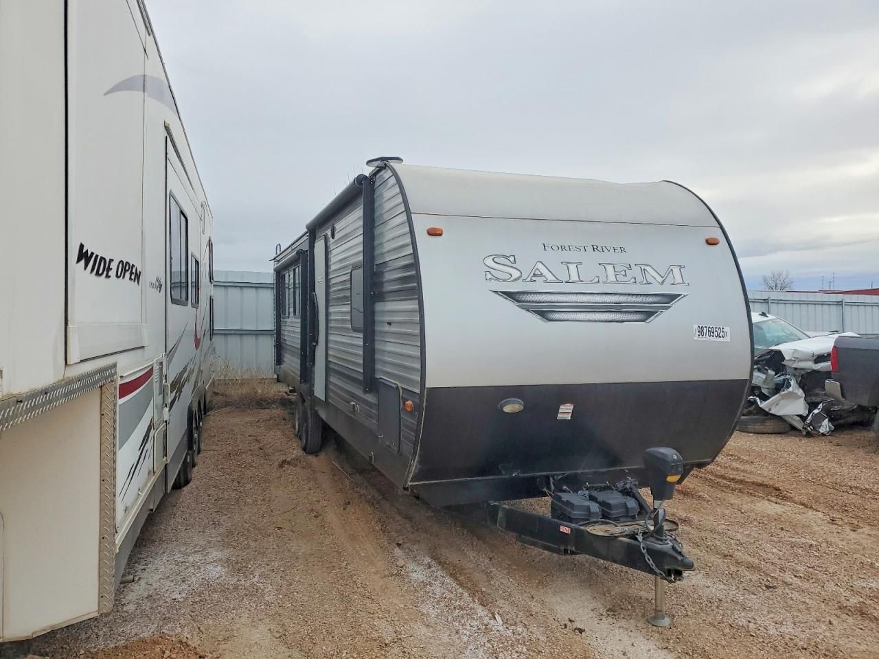 2020 Forest River 27red