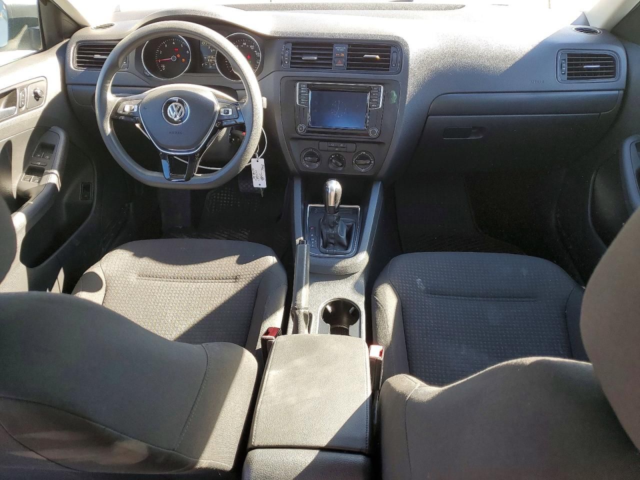 2016 Volkswagen Jetta s