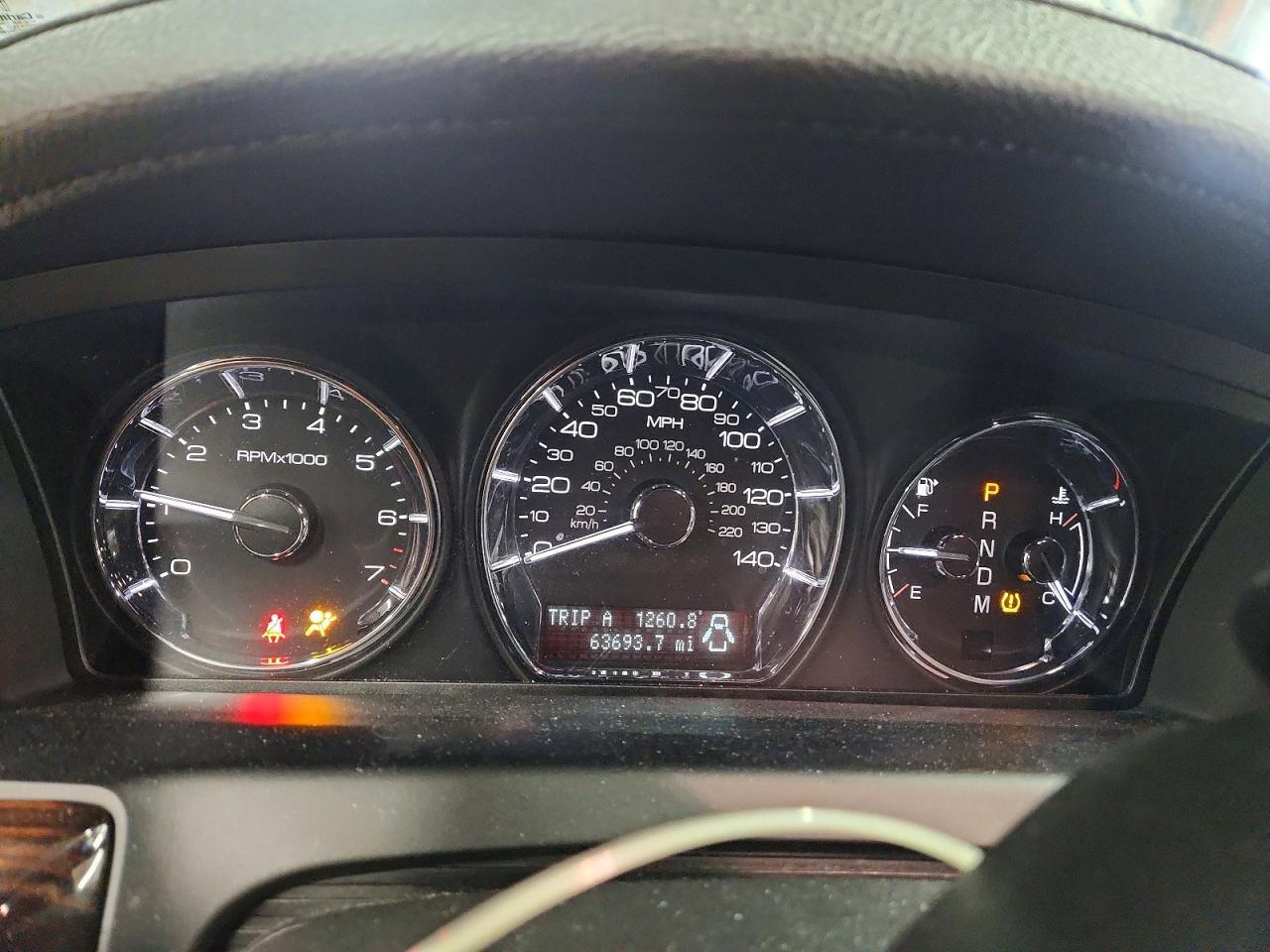 2010 Lincoln MKS