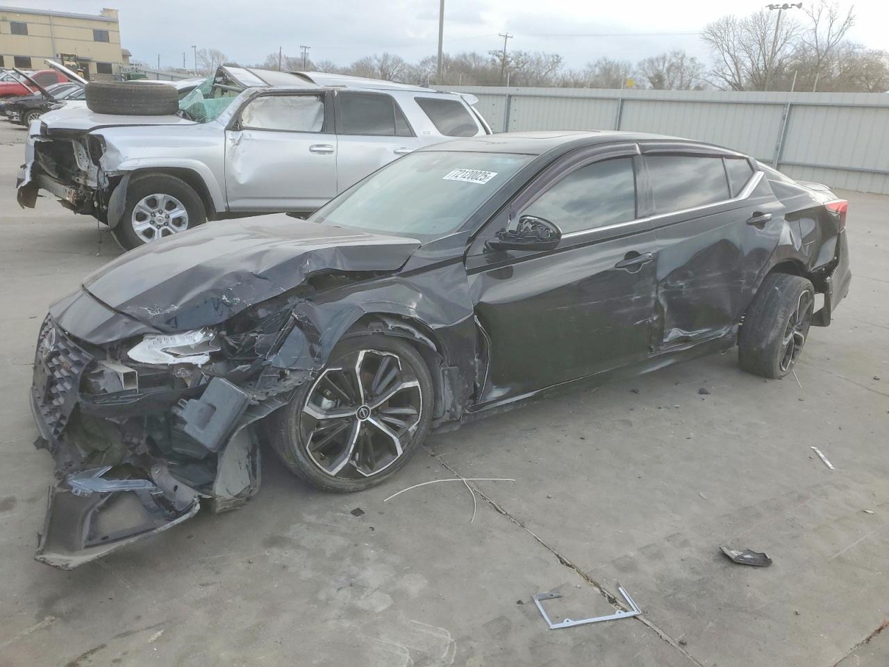 2023 Nissan Altima sr