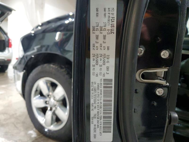 2015 Dodge Ram 1500 slt