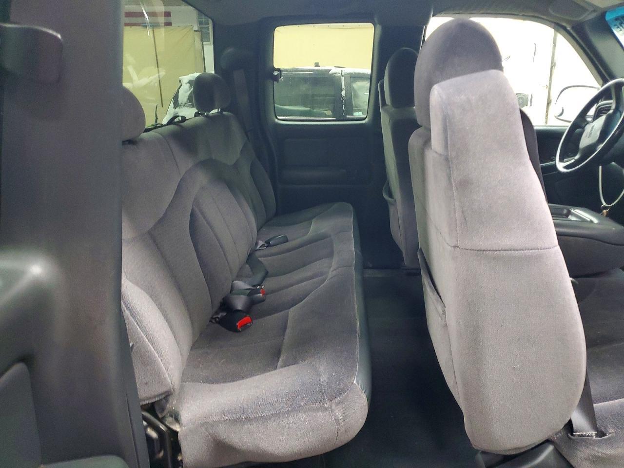2001 GMC New Sierra C1500