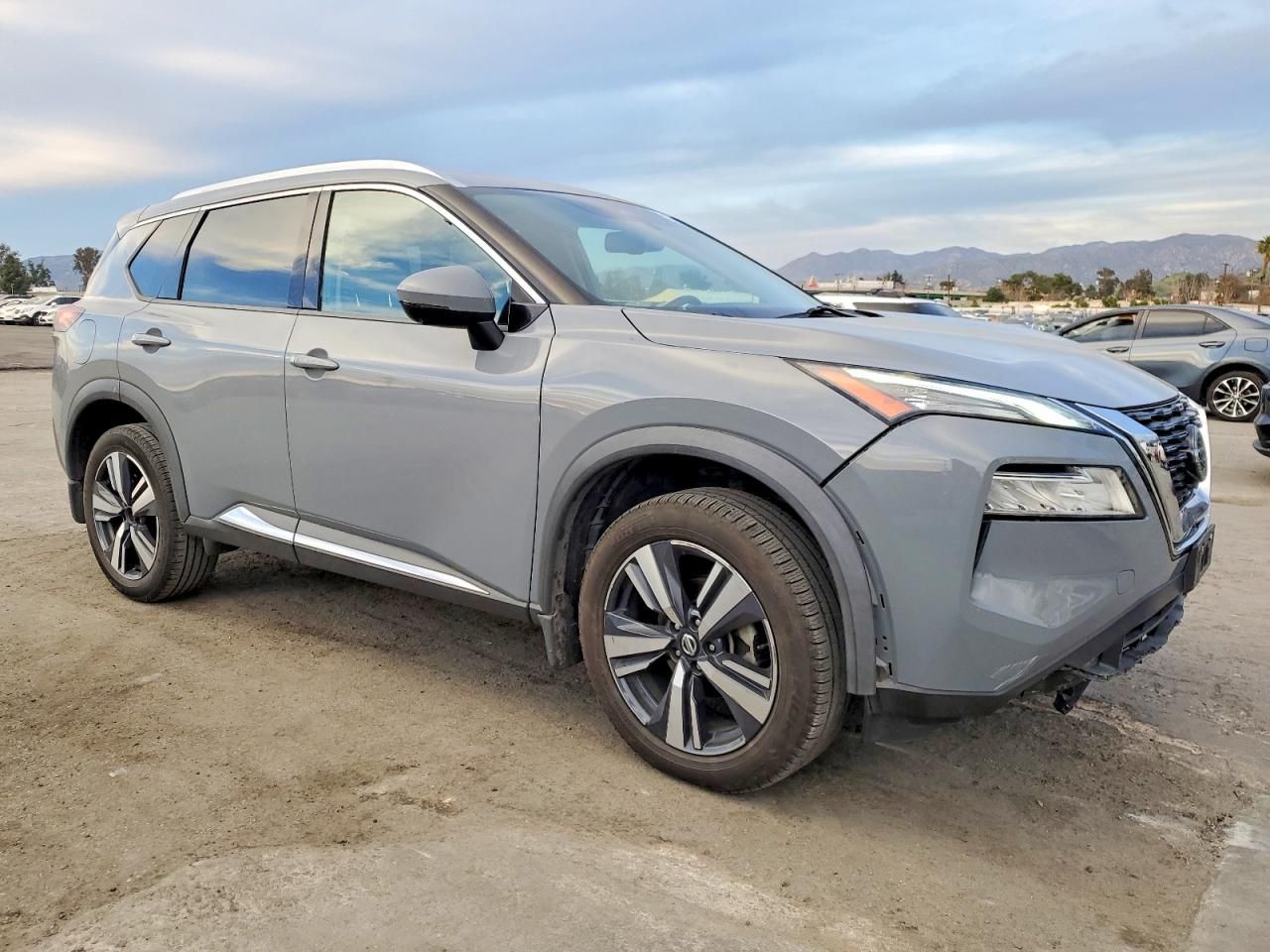 2021 Nissan Rogue sl