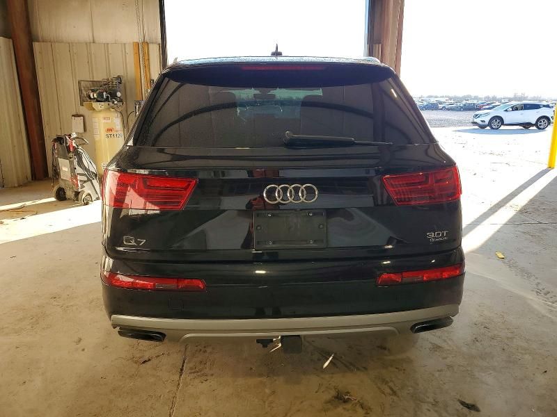 2018 Audi Q7 Premium Plus