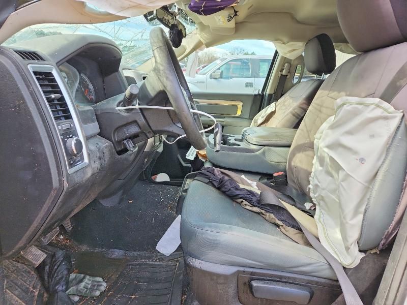 2019 Dodge Ram 1500 Classic slt