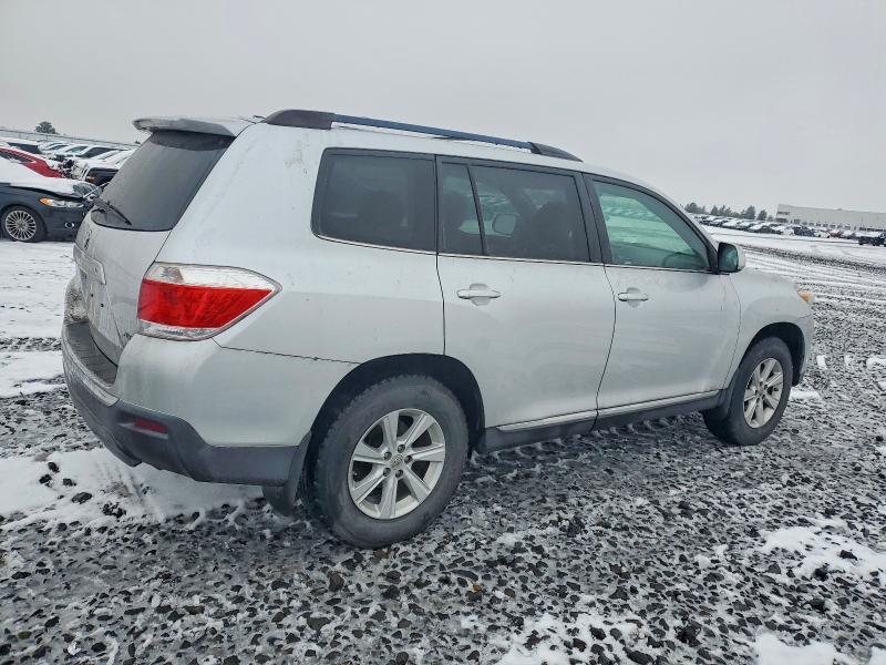 2011 Toyota Highlander se