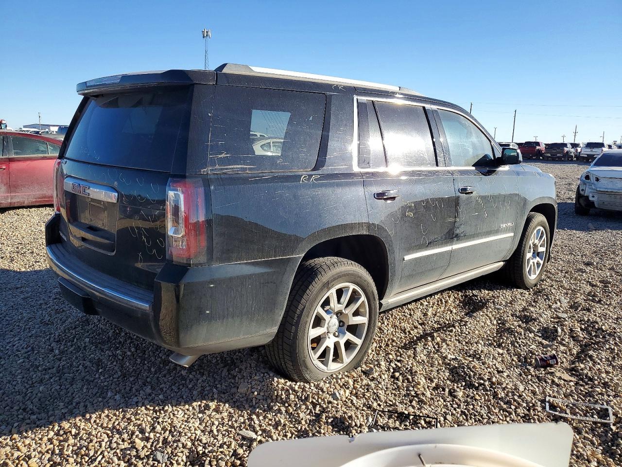 2017 GMC Yukon Denali