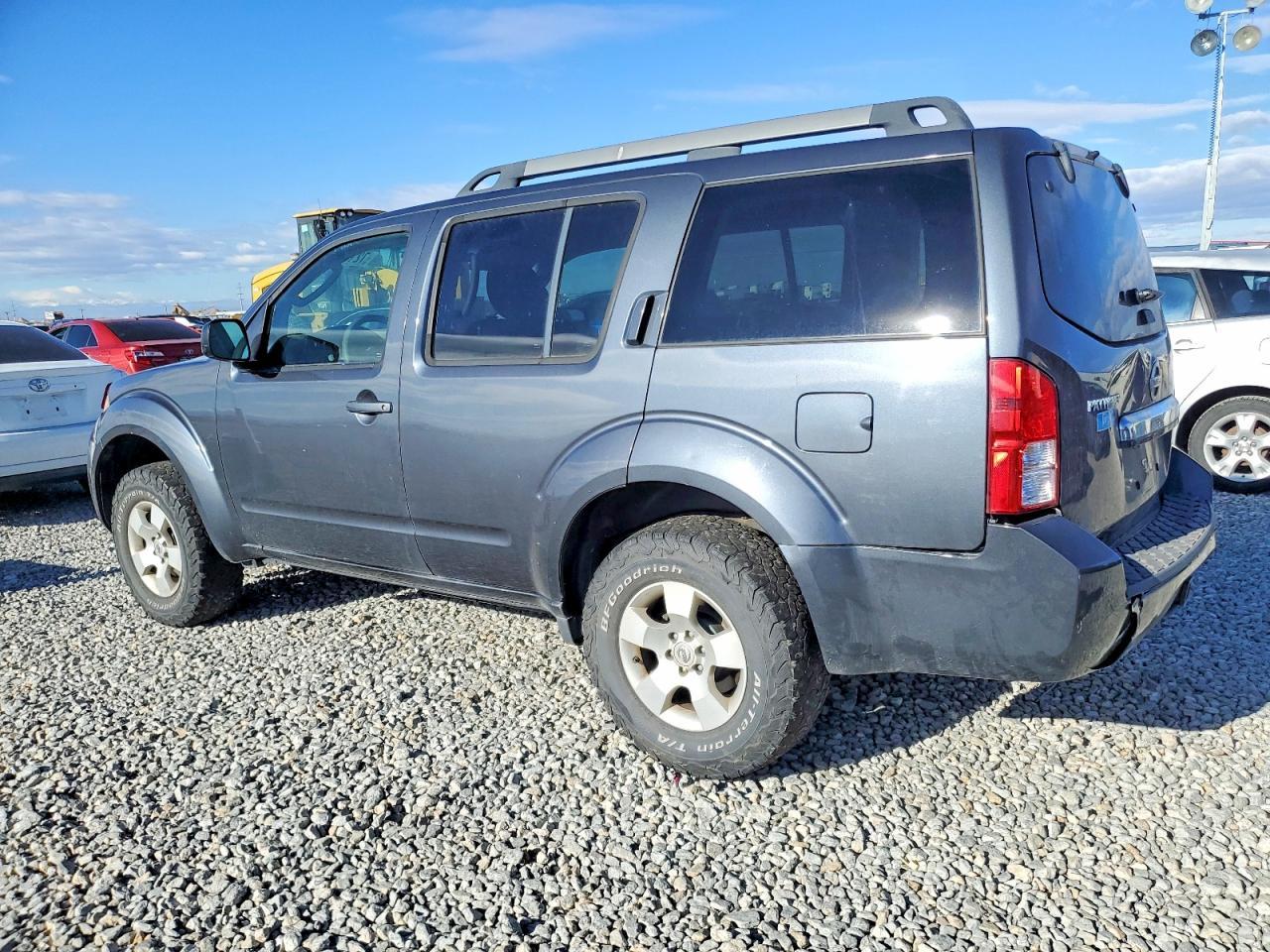 2010 Nissan Pathfinder s