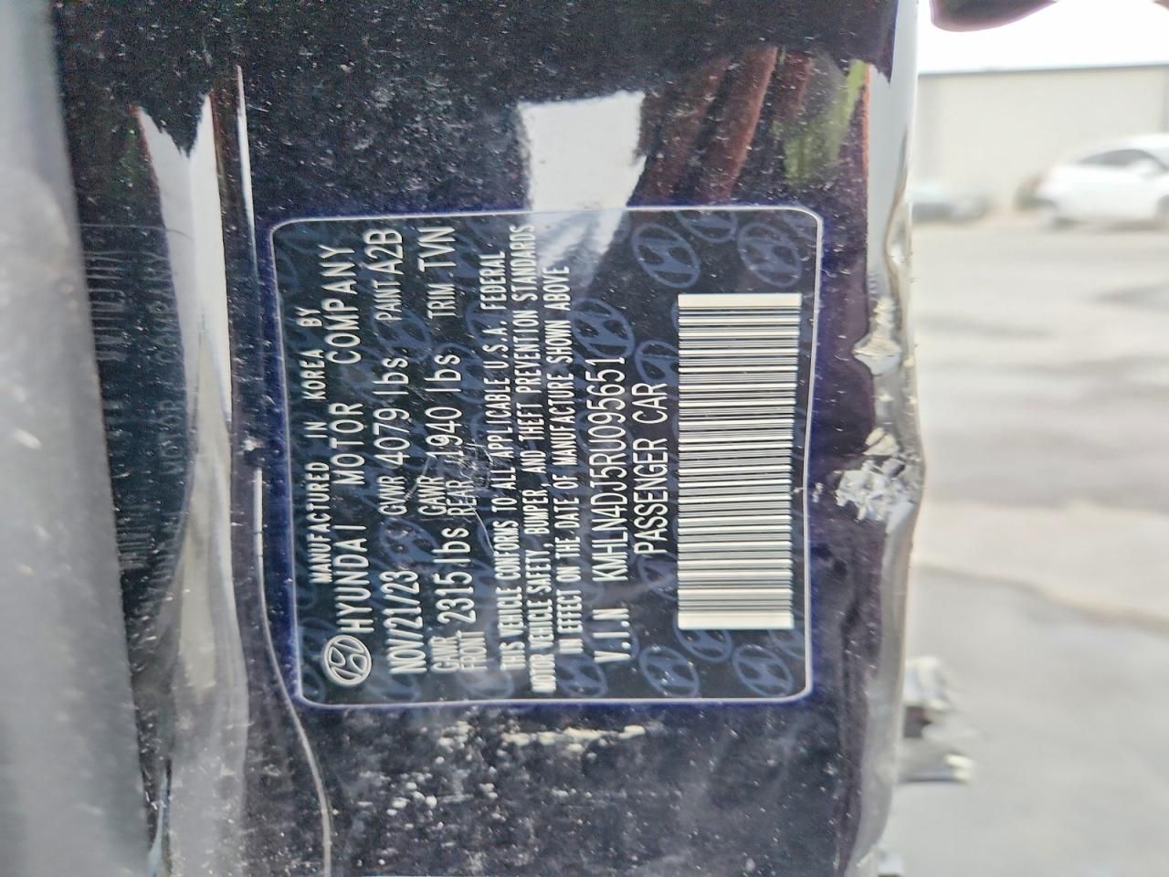 2024 Hyundai Elantra Limited