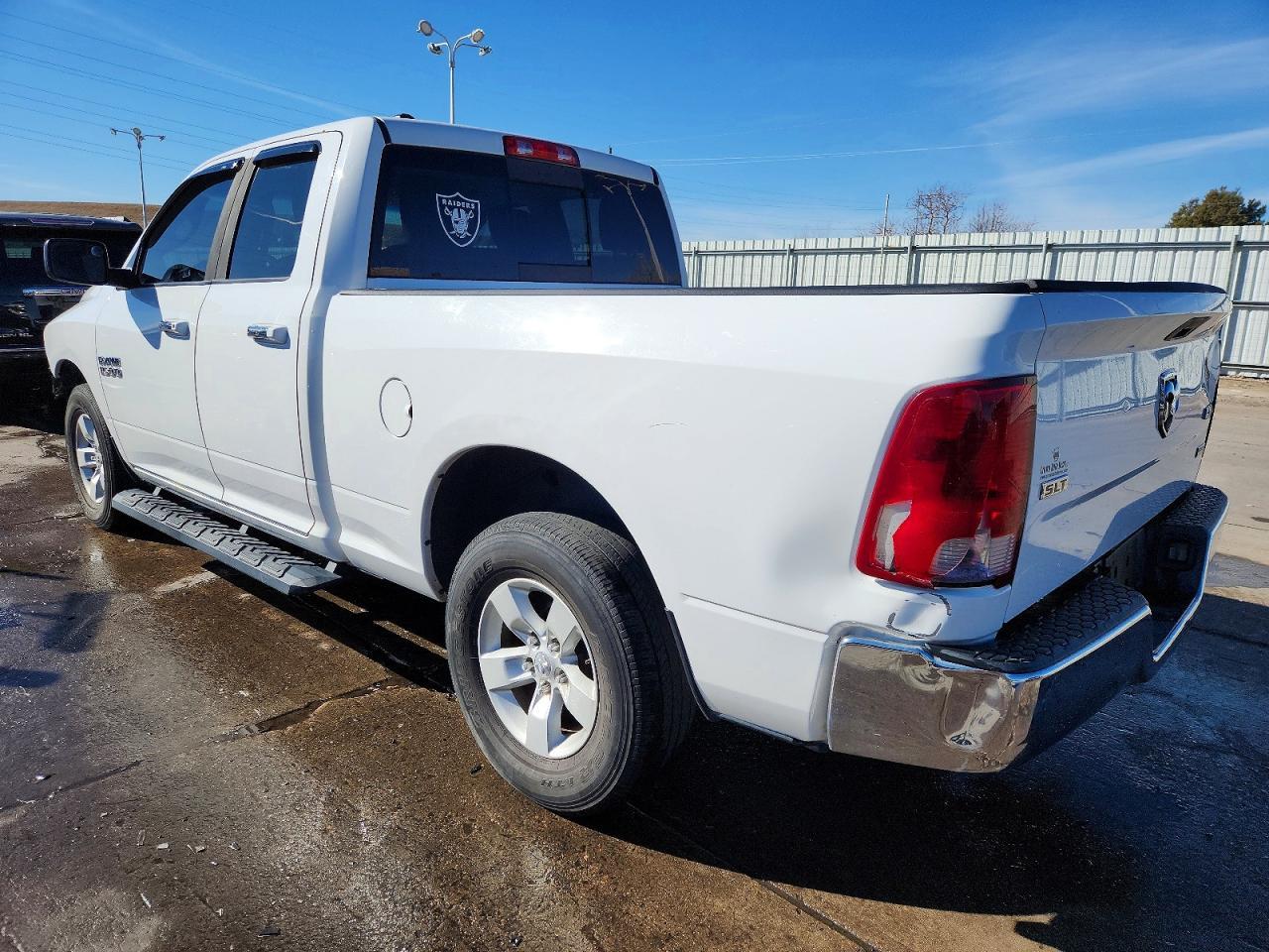 2016 Dodge Ram 1500 slt