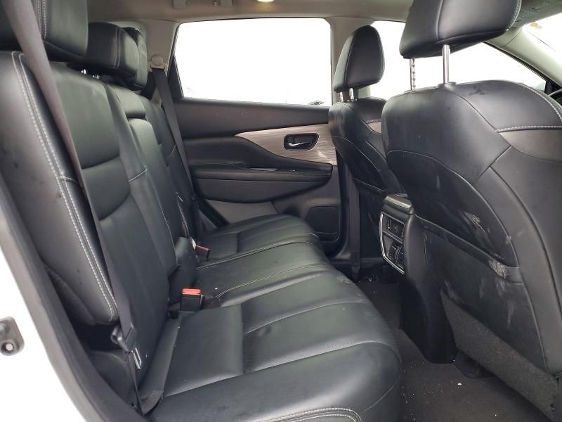 2018 Nissan Murano s