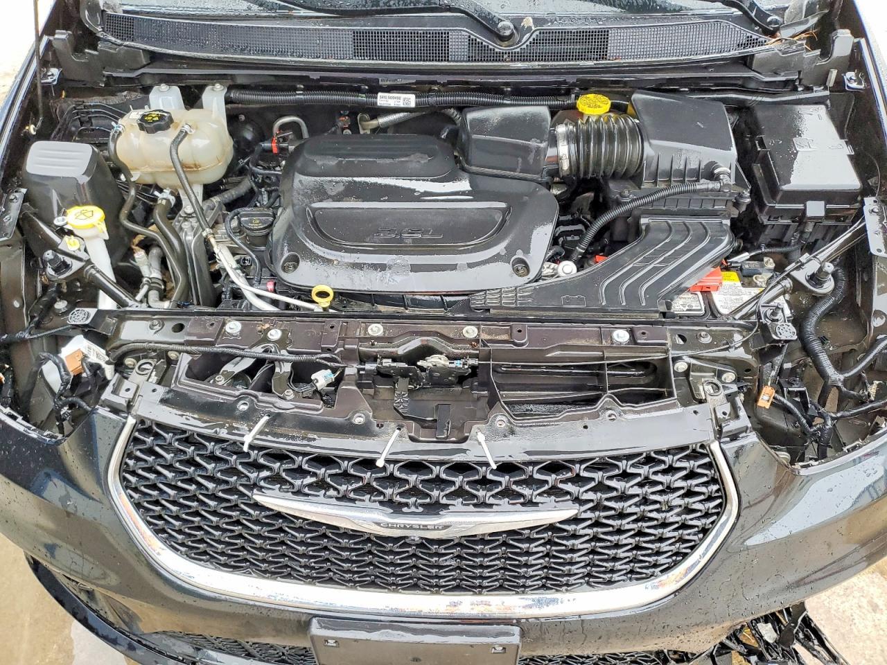 2024 Chrysler Pacifica Touring l