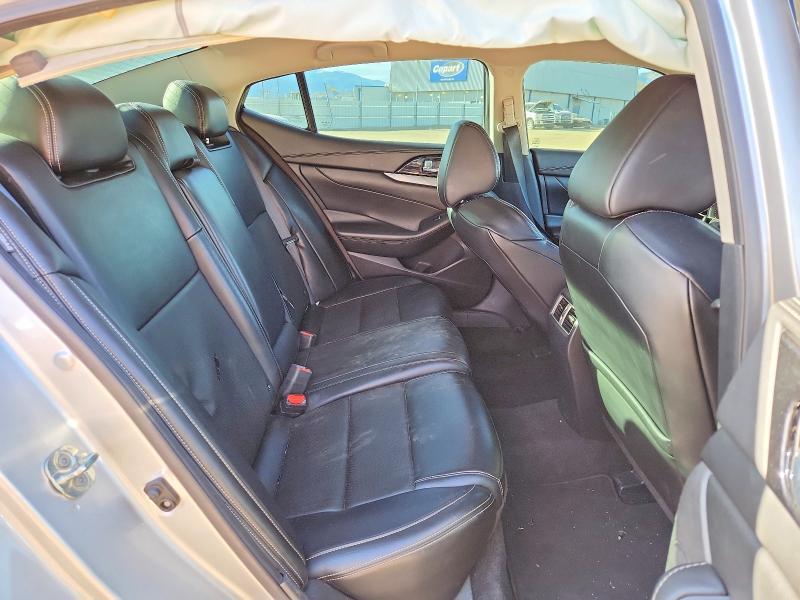 2021 Nissan Maxima sv