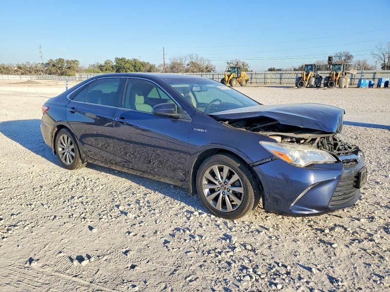 2016 Toyota Camry Hybrid