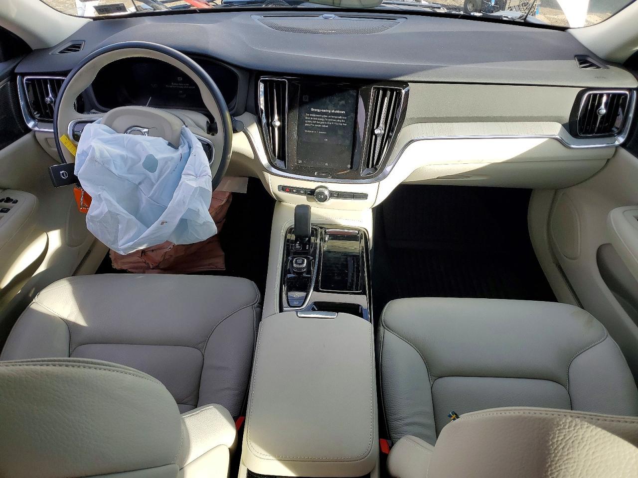 2025 Volvo S60 Plus