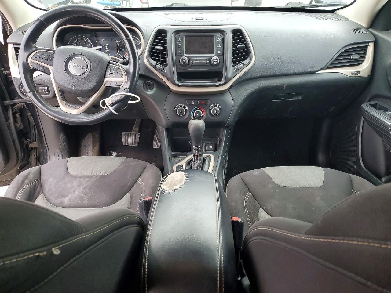 2015 Jeep Cherokee Sport