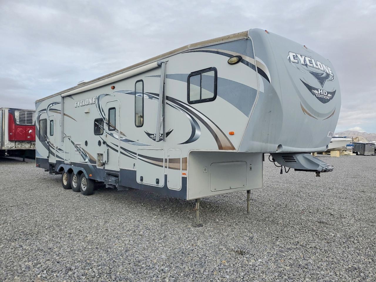 2011 Heartland Big Horn Cyclone