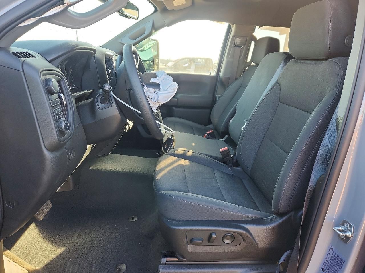 2025 Chevrolet Silverado K2500 Custom