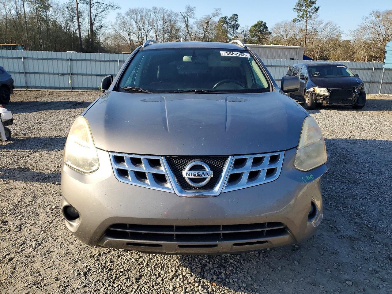 2011 Nissan Rogue s