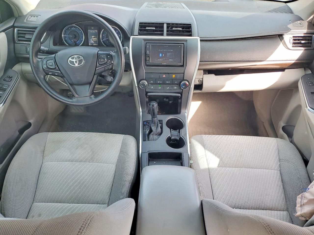 2017 Toyota Camry le