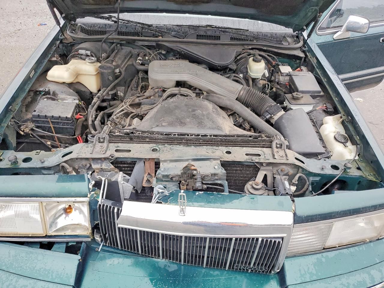 1992 Lincoln Town car Signature