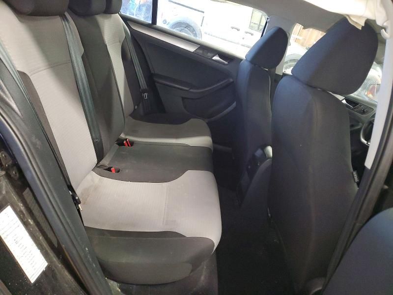 2018 Volkswagen Jetta s