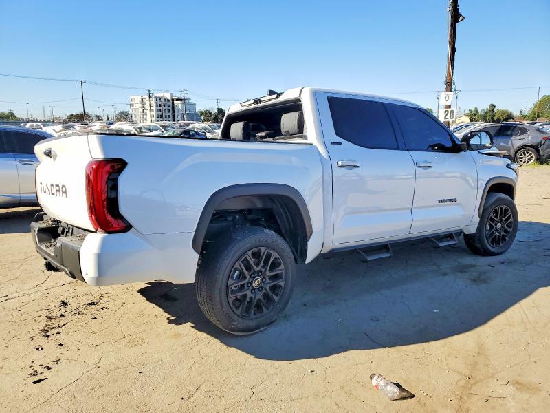 2025 Toyota Tundra Crewmax Limited